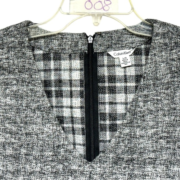 352 - CALVIN KLEIN- BLOUSE - TOP - SLEEVELESS - BLACK/WHITE/GREY - SIZE XL - Picture 9 of 15